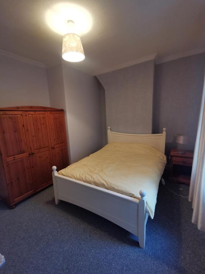 בארו אין פרנס Parkside House 3 Bedroom 2 Bathroom. Parking. מראה חיצוני תמונה