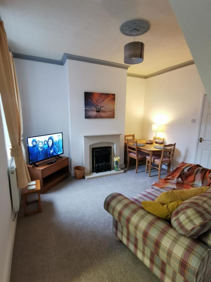 בארו אין פרנס Parkside House 3 Bedroom 2 Bathroom. Parking. מראה חיצוני תמונה